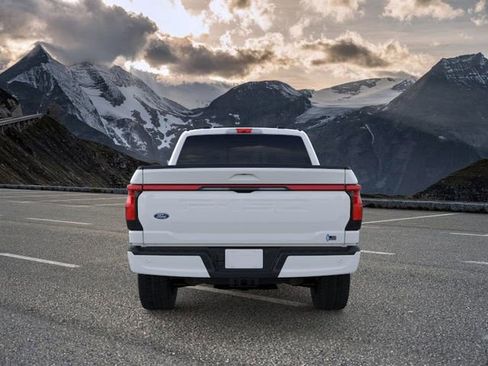 New 2025 Ford F150 Lightning Lariat image 5