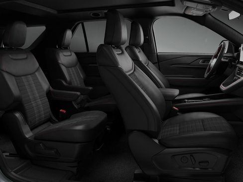 New 2026 Ford Explorer ST-Line AWD/4WD image 7