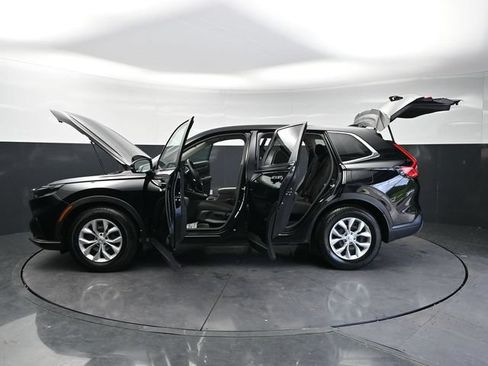 Used 2025 Honda CR-V LX image 31