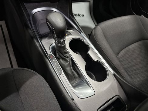 Used 2022 Chevrolet Malibu LS image 16