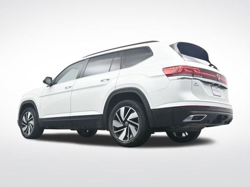 Used 2024 Volkswagen Atlas SE image 37