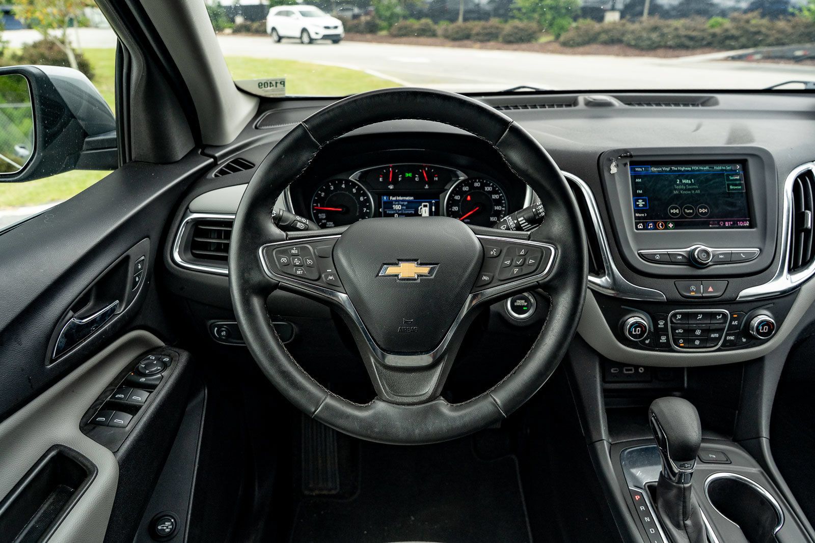 Used 2024 Chevrolet Equinox LT w/ Driver Convenience Package FWD image 22