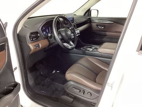 Used 2024 Honda Pilot Elite image 30