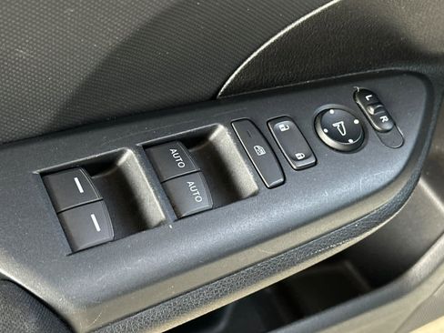 Used 2019 Honda Civic Sport image 13