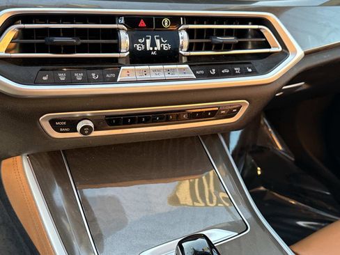 Used 2022 BMW X5 xDrive40i w/ Premium Package image 20