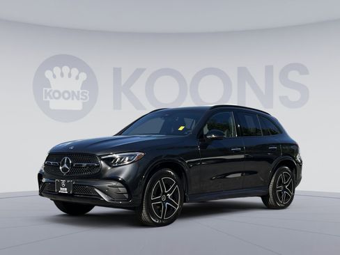 Certified 2026 Mercedes-Benz GLC 300 4MATIC image 1