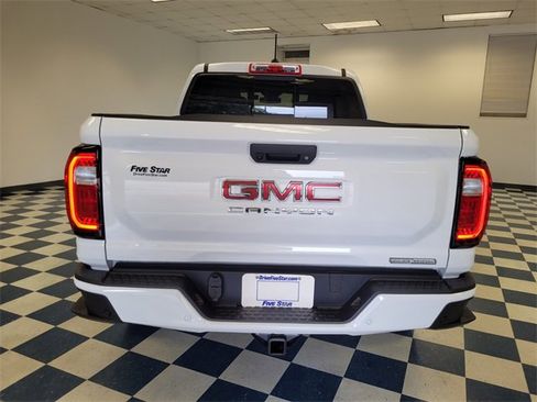 New 2026 GMC Canyon Elevation w/ Convenience Package image 8