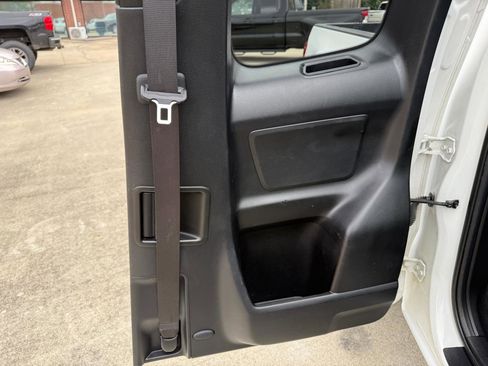 Used 2021 Toyota Tacoma SR image 31