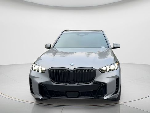 Certified 2026 BMW X5 xDrive40i w/ M Sport Package AWD/4WD image 8