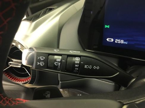 Used 2024 Chevrolet Equinox EV RS image 30