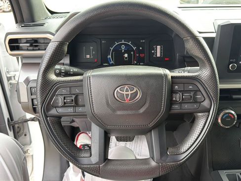 Used 2024 Toyota Tacoma SR5 AWD/4WD image 24