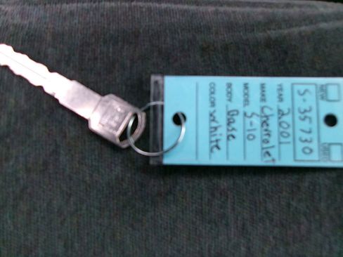 Used 2001 Chevrolet S10 Pickup LS w/ Preferred Equipment Group image 18