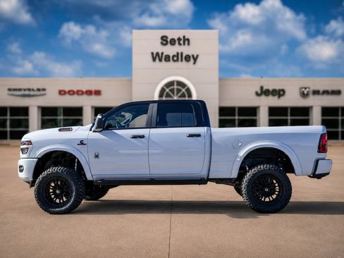 New 2025 RAM 2500 Big Horn AWD/4WD image 70