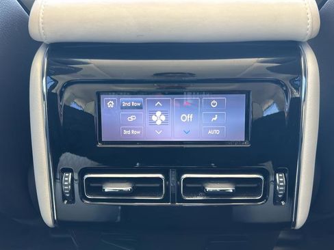 Used 2023 Lincoln Aviator Black Label w/ Class IV Trailer Tow Package image 16