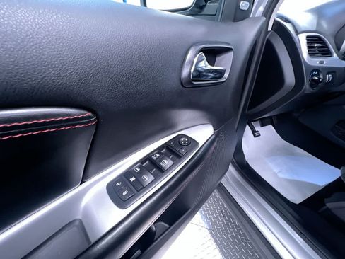 Used 2016 Dodge Journey R/T w/ Driver Convenience Group FWD image 12