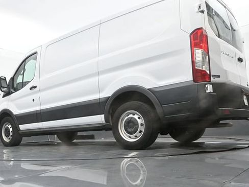 Used 2021 Ford Transit 150 Low Roof RWD image 10