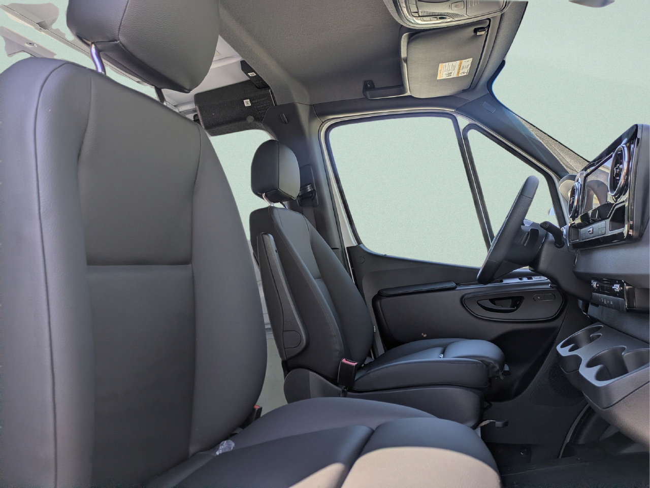 New 2026 Mercedes-Benz Sprinter 2500 image 7