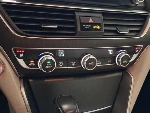 Used 2018 Honda Accord EX-L image 15
