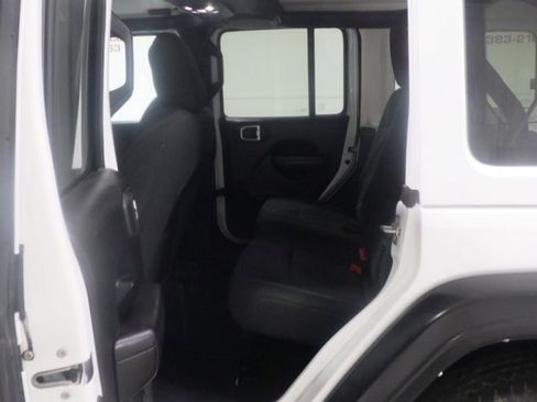 Used 2021 Jeep Wrangler Unlimited Sport image 7