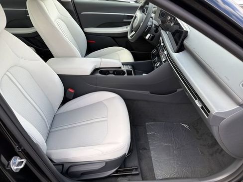 New 2026 Hyundai Sonata SEL AWD/4WD image 15