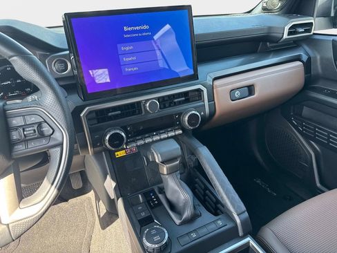 Used 2025 Toyota 4Runner Limited image 21