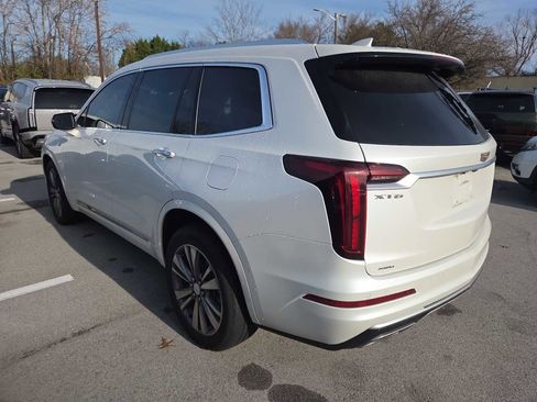 Used 2021 Cadillac XT6 Premium Luxury image 7