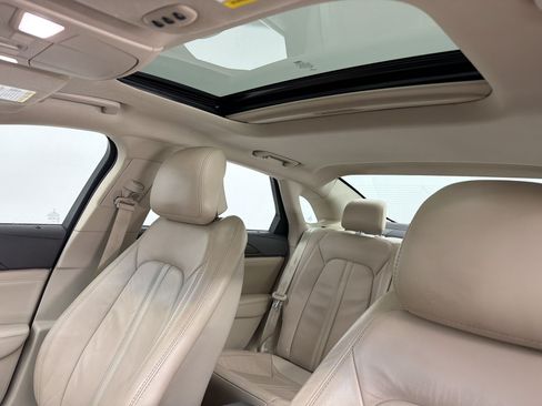 Used 2017 Lincoln MKZ Select w/ Technology Package FWD image 22