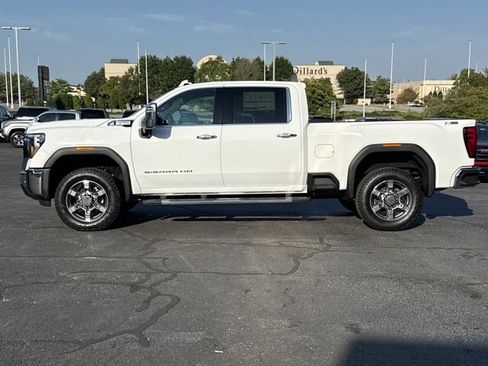 New 2026 GMC Sierra 2500 SLT w/ SLT Premium Package image 13