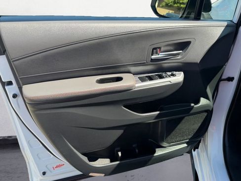 Used 2021 Toyota Sienna XSE image 13