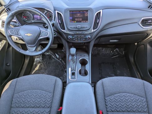 Used 2023 Chevrolet Equinox LT image 11