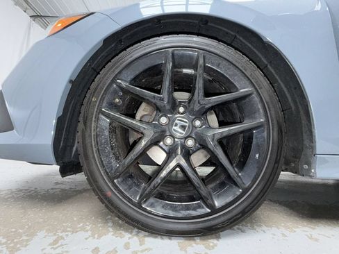 Used 2023 Honda Civic Sport image 16