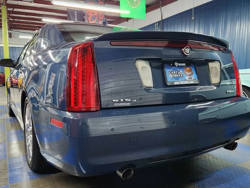 Used 2010 Cadillac STS image 5