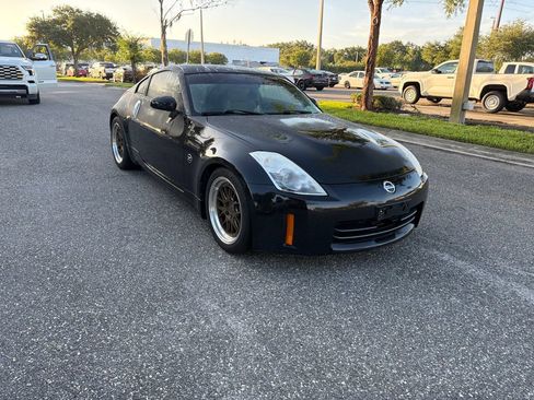 Used 2007 Nissan 350Z Touring w/ Cargo Convenience Pkg RWD image 4
