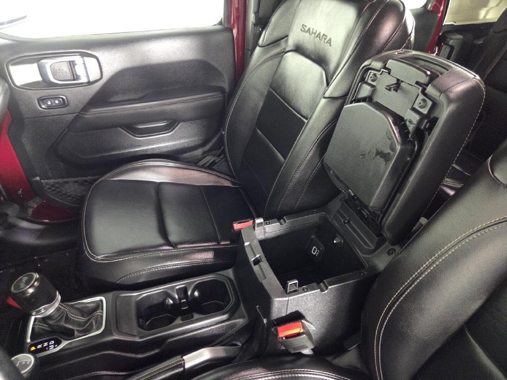 Used 2021 Jeep Wrangler Unlimited Sahara AWD/4WD image 41