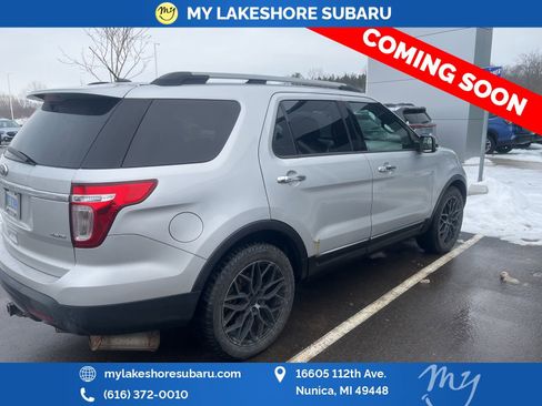 Used 2014 Ford Explorer Limited w/ Equipment Group 302A image 9