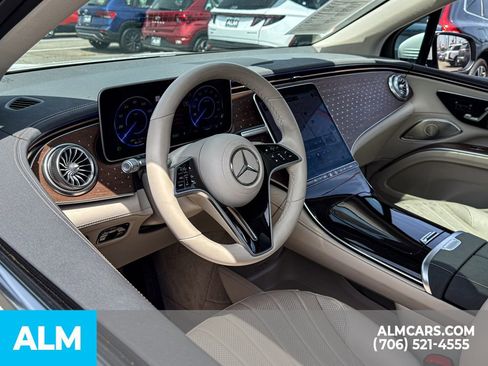 Used 2023 Mercedes-Benz EQS 450+ SUV image 11