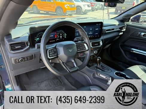 Used 2025 Ford Mustang GT Premium w/ GT Performance Package RWD image 16