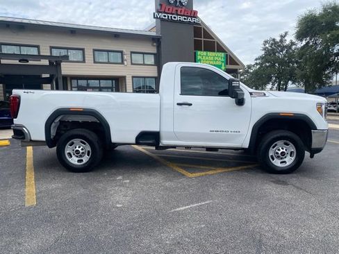 Used 2022 GMC Sierra 2500 Pro w/ Convenience Package AWD/4WD image 6