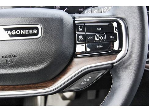 Used 2024 Jeep Grand Wagoneer Series I image 16