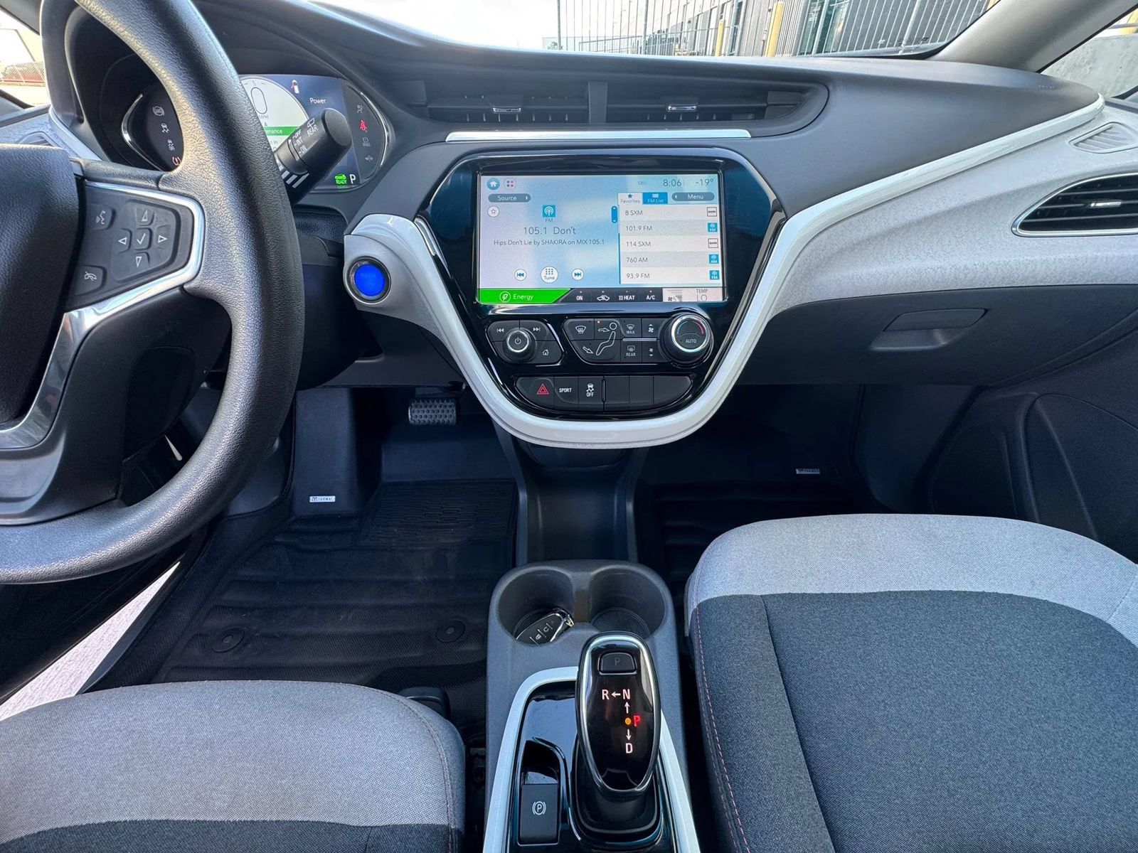 Used 2019 Chevrolet Bolt LT FWD image 14