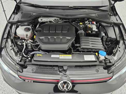 Used 2022 Volkswagen GTI SE FWD image 16