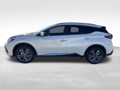 Used 2021 Nissan Murano Platinum w/ Cargo Package image 3