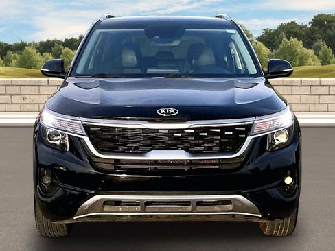 Used 2021 Kia Seltos S FWD image 3
