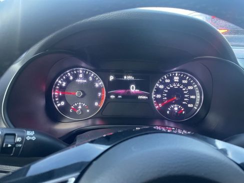 Used 2023 Kia Forte GT-Line w/ GT-Line Technology Package image 12