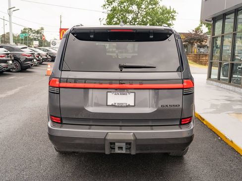 Used 2025 Lexus GX 550 w/ Accessory Package (2T) AWD/4WD image 6