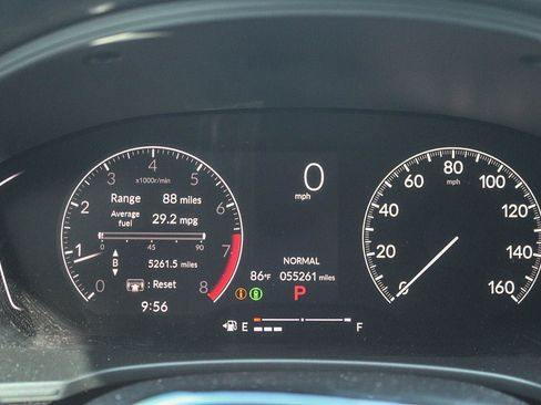 Used 2025 Honda Civic Sport image 25