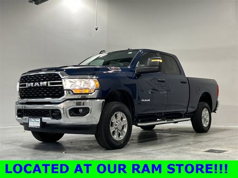 Used 2024 RAM 2500 Big Horn w/ Level 2 Equipment Group image 2