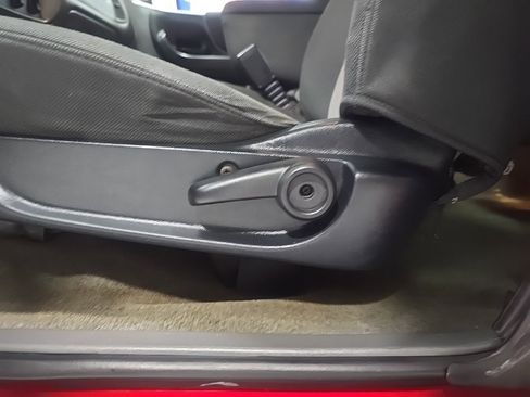 Used 2011 Ford Ranger XLT image 16