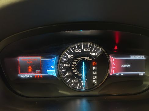 Used 2013 Ford Edge SEL image 16