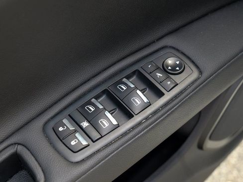 Used 2022 Maserati Ghibli Modena Q4 image 16